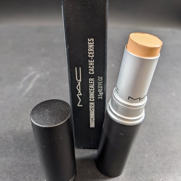 MAC Matchmaster Concealer 2 - Picture 2 of 2